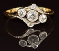 Art Deco 18ct gold ring set with diamonds in a platinum setting, 2.3g, size L