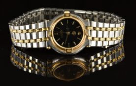 Gucci ladies wristwatch ref. 9000L with date aperture, gold hands, black dial, stainless steel