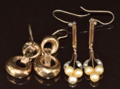 Victorian pair of 9ct gold faceted earrings (1.9g) and a pair of 9ct gold and silver earrings