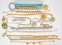 A collection of costume jewellery including Sphinx brooch, Jewelcraft bracelet, Sarah Coventry,