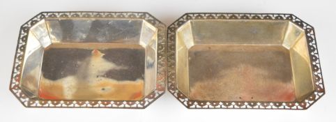 Pair of George V hallmarked silver bon bon dishes with pierced rims, Birmingham, 1920, maker A & J