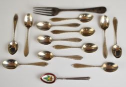 Hallmarked silver and other cutlery comprising set of 12 Elkington & Co. coffee spoons, fork and