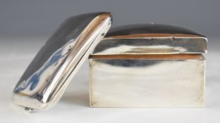 Edward VII hallmarked silver cigarette box, Birmingham 1904, maker Deakin & Francis Ltd, width