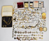 A collection of jewellery including cufflinks, studs, Stratton tie clip, mother of pearl studs,