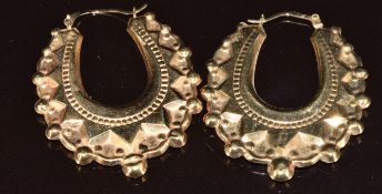 A pair of 9ct gold earrings, 2.8g, 3.5 x 3cm