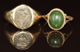 A 9ct gold signet ring and a 9ct gold ring set with nephrite jade, 6.6g, size P & I