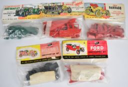 Five Airfix 1:32 scale plastic model veteran car kits comprising 1910 Model T Ford 1337, 1905