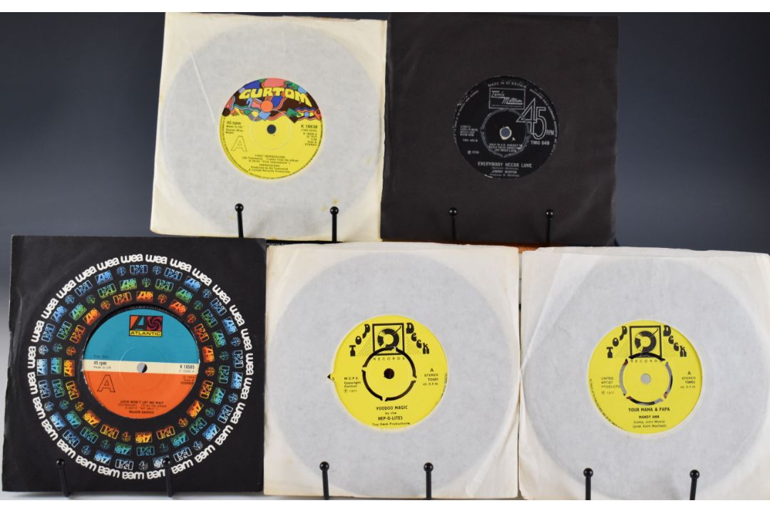Over eighty 7" singles, mostly 1970s with some earlier and later examples, includes The Who Won't - Image 2 of 3
