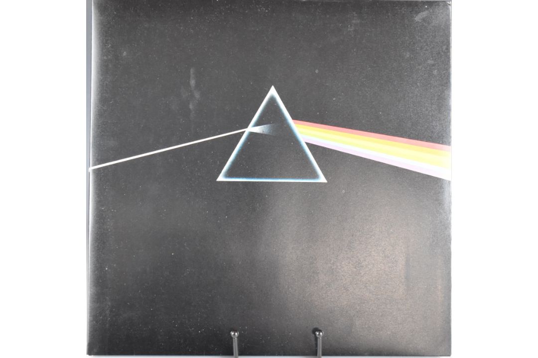 Pink Floyd - Dark Side Of The Moon (SHVL 804), record and sleeve generally appear VG+ - Image 1 of 3