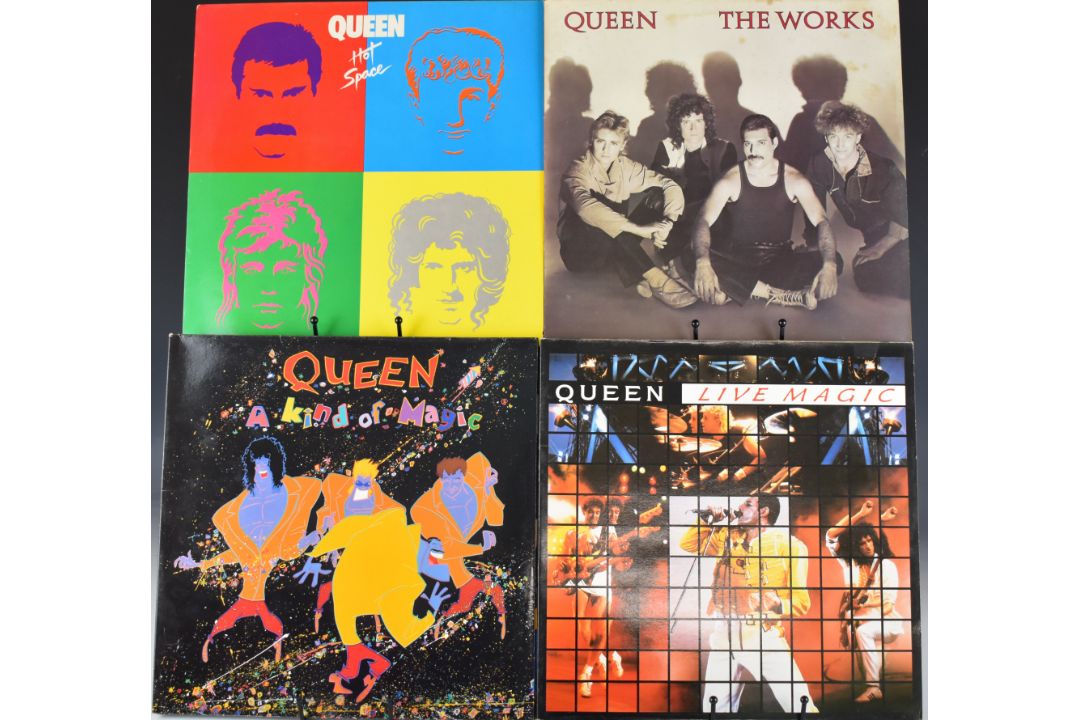 Queen - Seventeen LPs including Sheer Heart Attack, Jazz, News Of The World, Live Killers, Live - Image 2 of 3