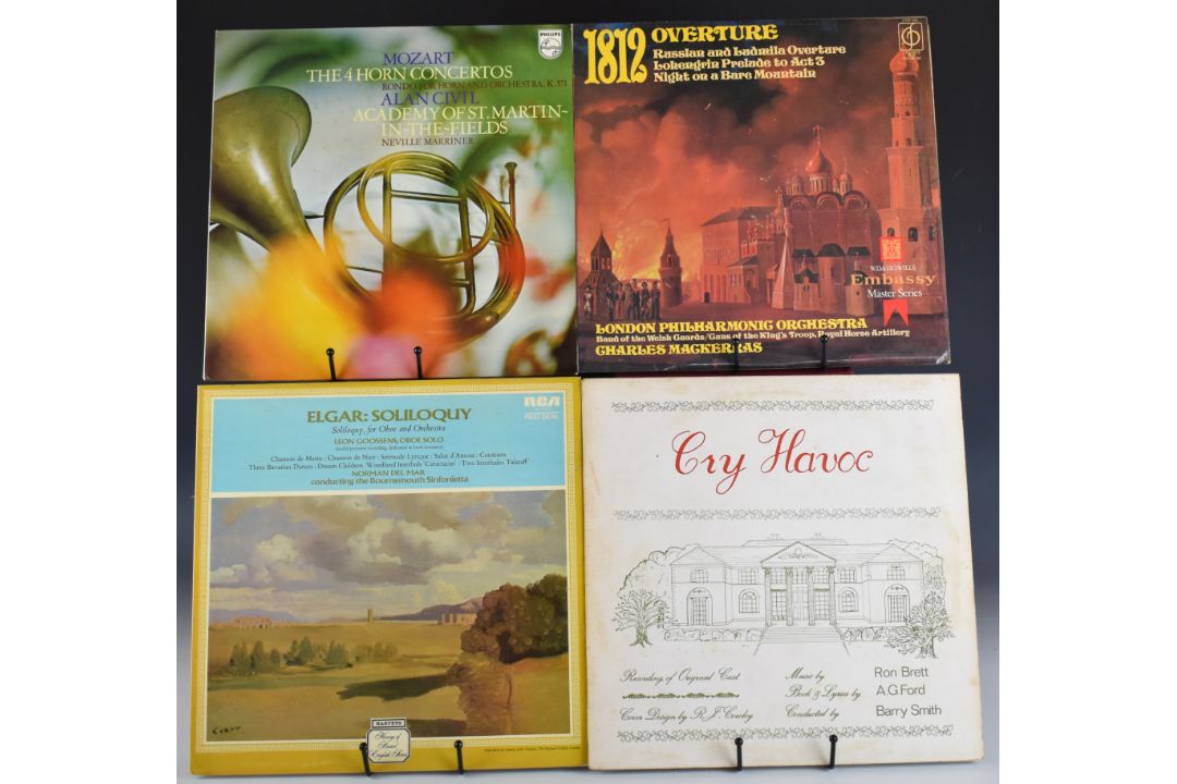 Twenty four Classical LPs on Deutsche Grammophon, RCA, Philips etc, together with a box set - Image 2 of 3
