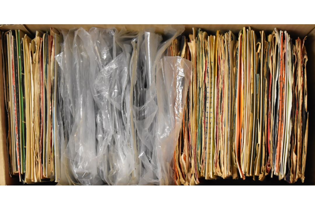 Approximately one hundred and fifty mostly 1960s Rock n Roll, Beat, Pop etc 7" singles including - Image 3 of 4