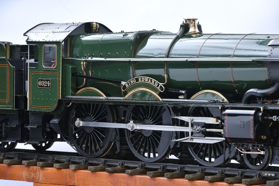 Exhibition standard 7¼ inch gauge 1.5 inch to the foot live steam 4-6-0 British Railways, ex GWR - Image 57 of 68