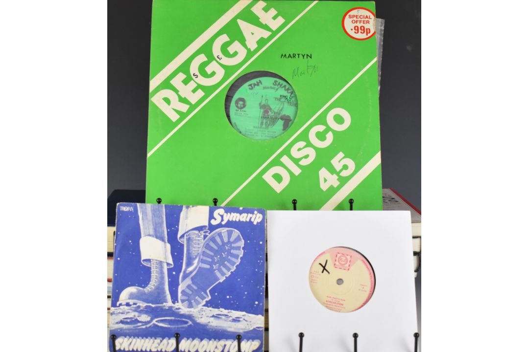 African Stone - Run Rasta Run b/w Same (K&B Records 5519) 1976 UK Roots Reggae 7" single, record - Image 1 of 2