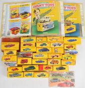 Thirty-one Dinky Toys The Classic Collection diecast model cars by DeAgostini, in original boxes