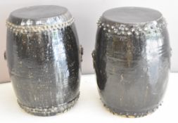 Pair of contemporary Chinese ceramic seats in the form of barrels, height 28cm