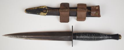 William Rodgers Sheffield Fairbairn Sykes style fighting knife with 17cm double edged blade and