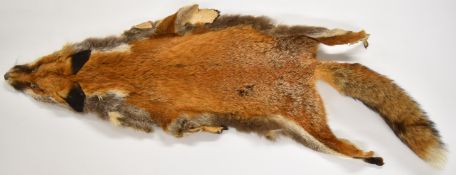 Taxidermy tanned fox pelt / rug, length 115cm