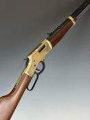 Henry Big Boy Model H006 .44 Rem/ .44 Spl Winchster style underlever-action rifle with brass frame