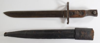 Canadian WW1 Ross bayonet with wooden grips, 25.5cm single edged blade and scabbard PLEASE NOTE:-
