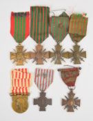 Six French WW1 medals including Croix du Guerre 1914-1918 etc together with a WW2 example