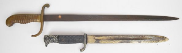 German KS98 pattern bayonet with 24cm fullered blade, together with a Naval type dirk with wooden