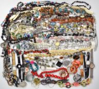 A collection of jewellery including 9ct gold cross (1.3g), French jet necklace, agate beads,