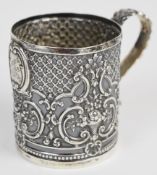 Victorian hallmarked silver tankard with embossed decoration, London 1896, maker Wakely & Wheeler,