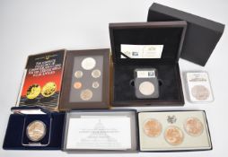United States silver coins comprising 1998 Liberty 1 ounce silver coin in NGC slab, 1921 Morgan