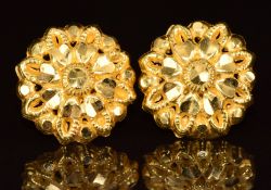 A pair of 22ct gold earrings, 2.1g