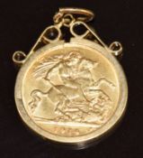 1914 gold half sovereign in 9ct gold pendant mount, 5.4g