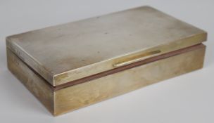 Elizabeth II hallmarked silver cigarette box with engine turned decoration to lid, Birmingham