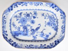 19thC Chinese blue and white octagonal export platter with exotic bird decoration, W32 x H23.5cm