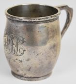 Edward VII hallmarked silver tankard of bulbous form, Sheffield 1909, maker William Hutton & Sons