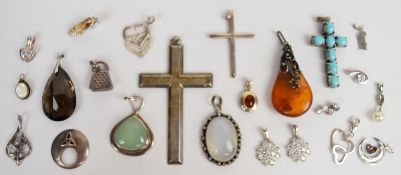 Twenty silver pendants including Arts & Crafts set with amber, labradorite, cross, cubic zirconia,