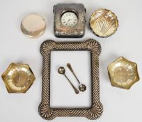 Three Italian silver trinket dishes, all with 800 grade marks, similar 925 grade trinket pot and two