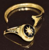 Victorian 15ct gold ring, 2.8g (damaged)
