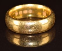 Victorian 22ct gold wedding band / ring, London 1898, 11.8g, size M