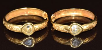 A pair of 18k gold hoop earrings set with paste, 5g