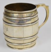 Victorian hallmarked silver novelty half pint tankard formed as a coppered barrel, London 1867,