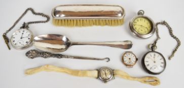 Bottom hallmarked silver table spoon, marks rubbed but maker Edward Bennett I, length 20cm, weight