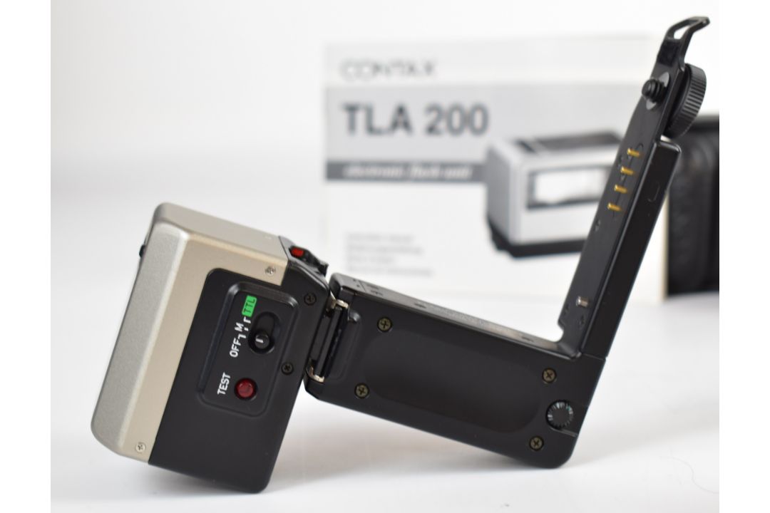Contax T3 compact titanium 35mm rangefinder camera, serial number 023270, with Zeiss Sonnar 2.8/35T* - Image 14 of 15