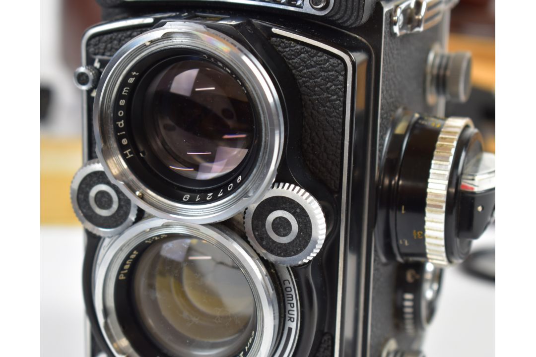 Rolleiflex 2.8F K7F2 TLR camera, serial number 2.8F 2455471, with Zeiss Planar 1:2.8 f=80m lens, - Image 9 of 17