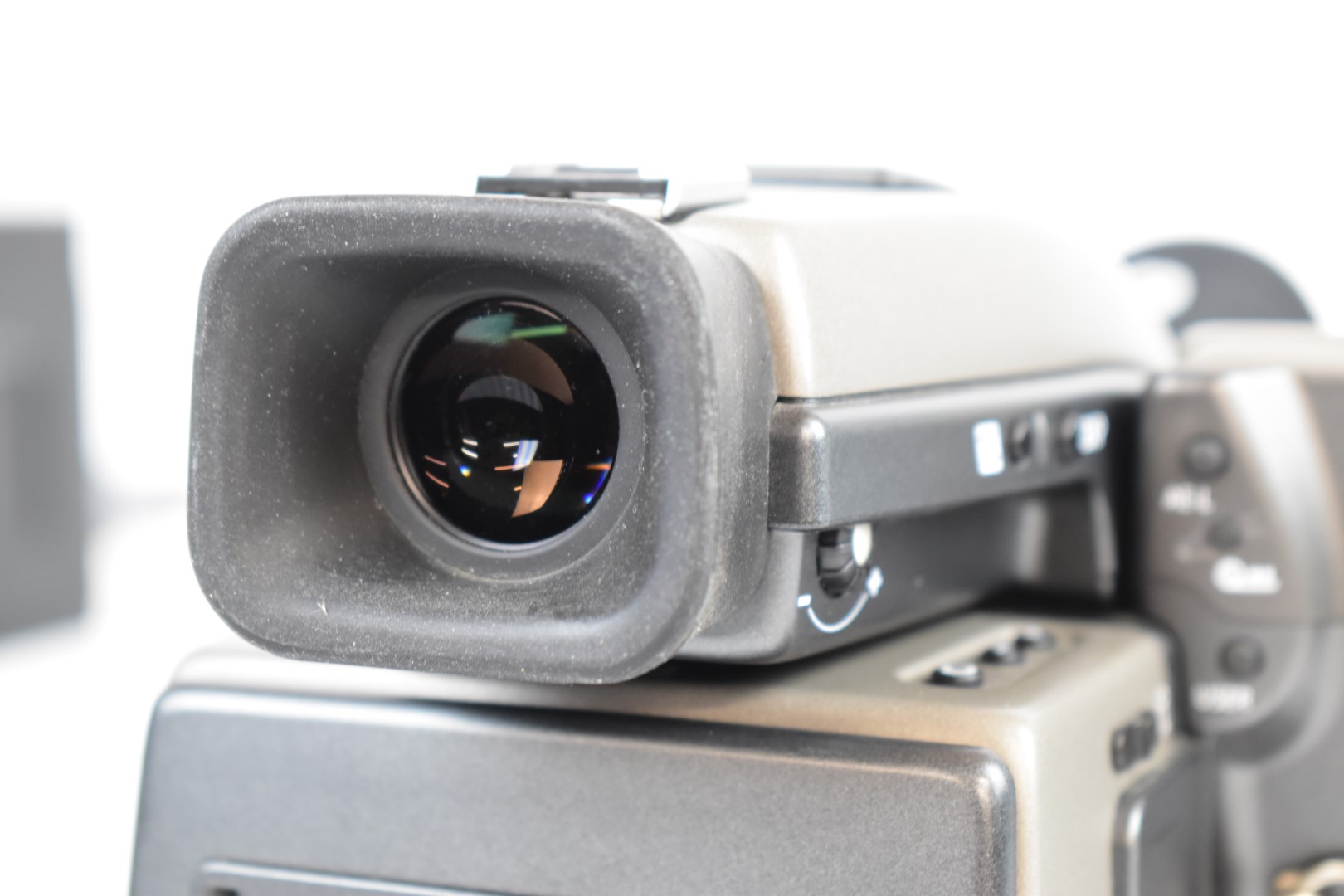 Hasselblad H1 medium format style camera, serial number 70SP11971, circa 2003, with 2.8/80 lens, - Image 13 of 27