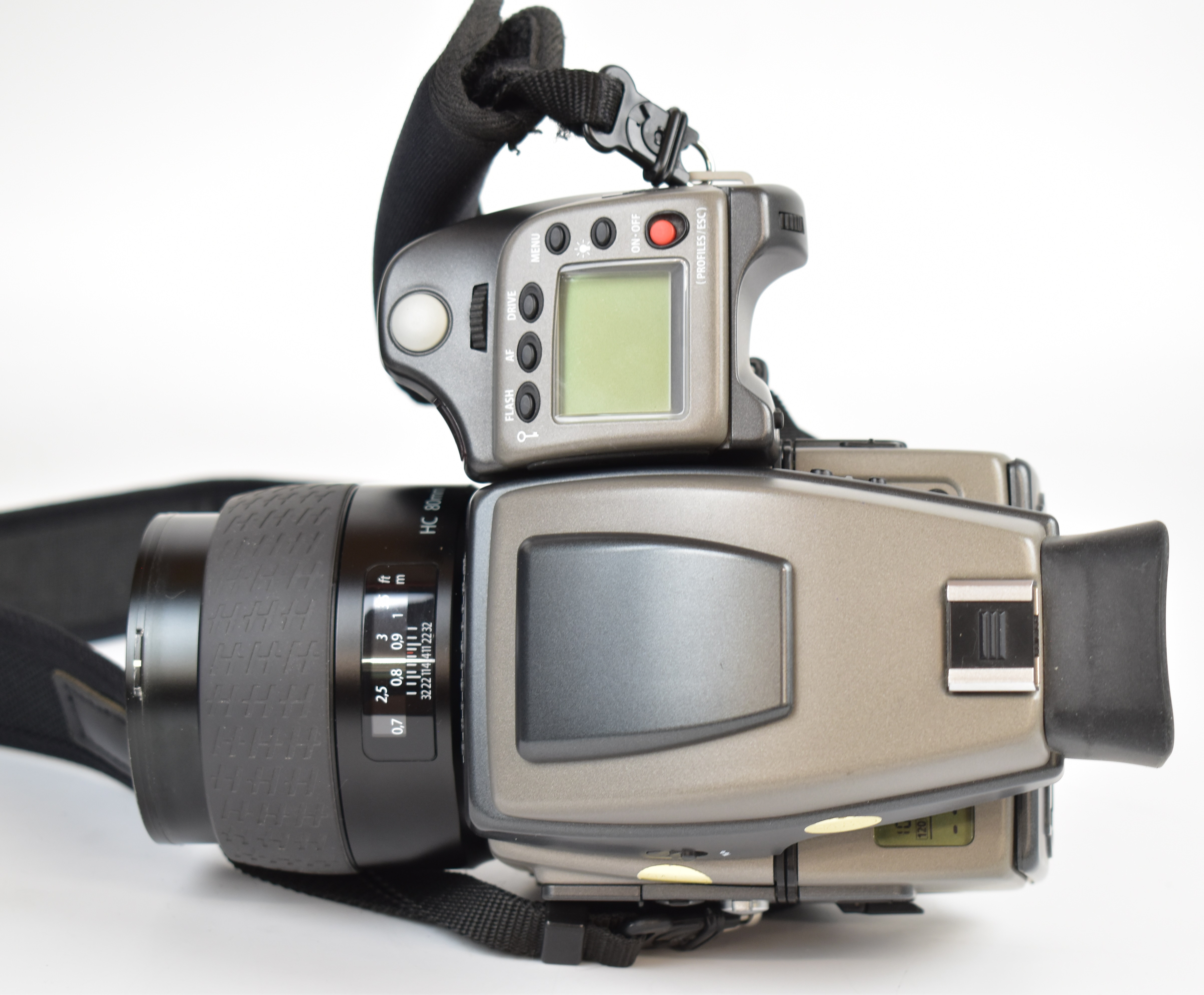 Hasselblad H1 medium format style camera, serial number 70SP11971, circa 2003, with 2.8/80 lens, - Image 6 of 27