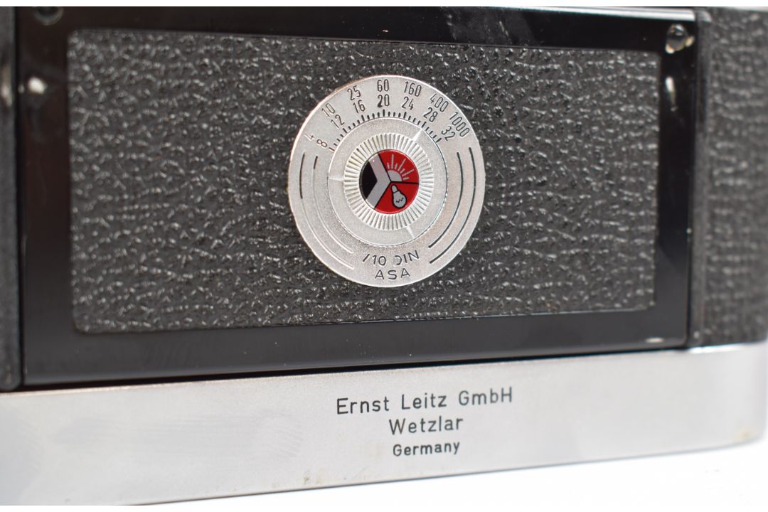 Leica MP 35mm rangefinder camera with chrome body, serial number 394, circa 1957, with Leicavit - Image 10 of 24