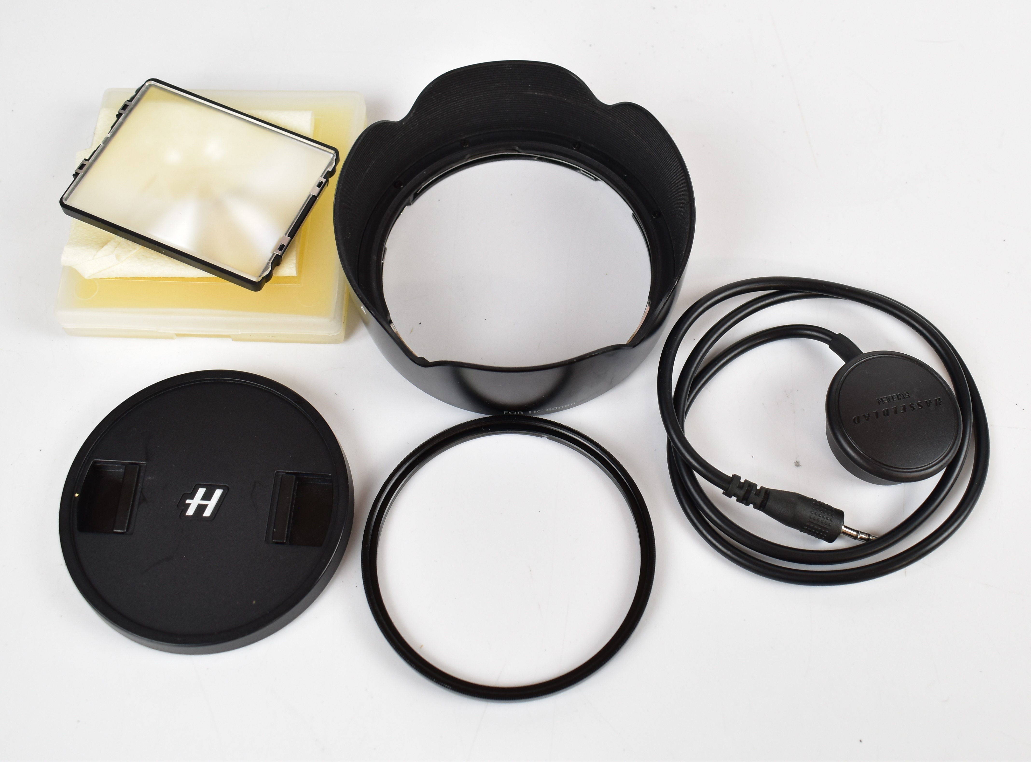 Hasselblad H1 medium format style camera, serial number 70SP11971, circa 2003, with 2.8/80 lens, - Image 24 of 27