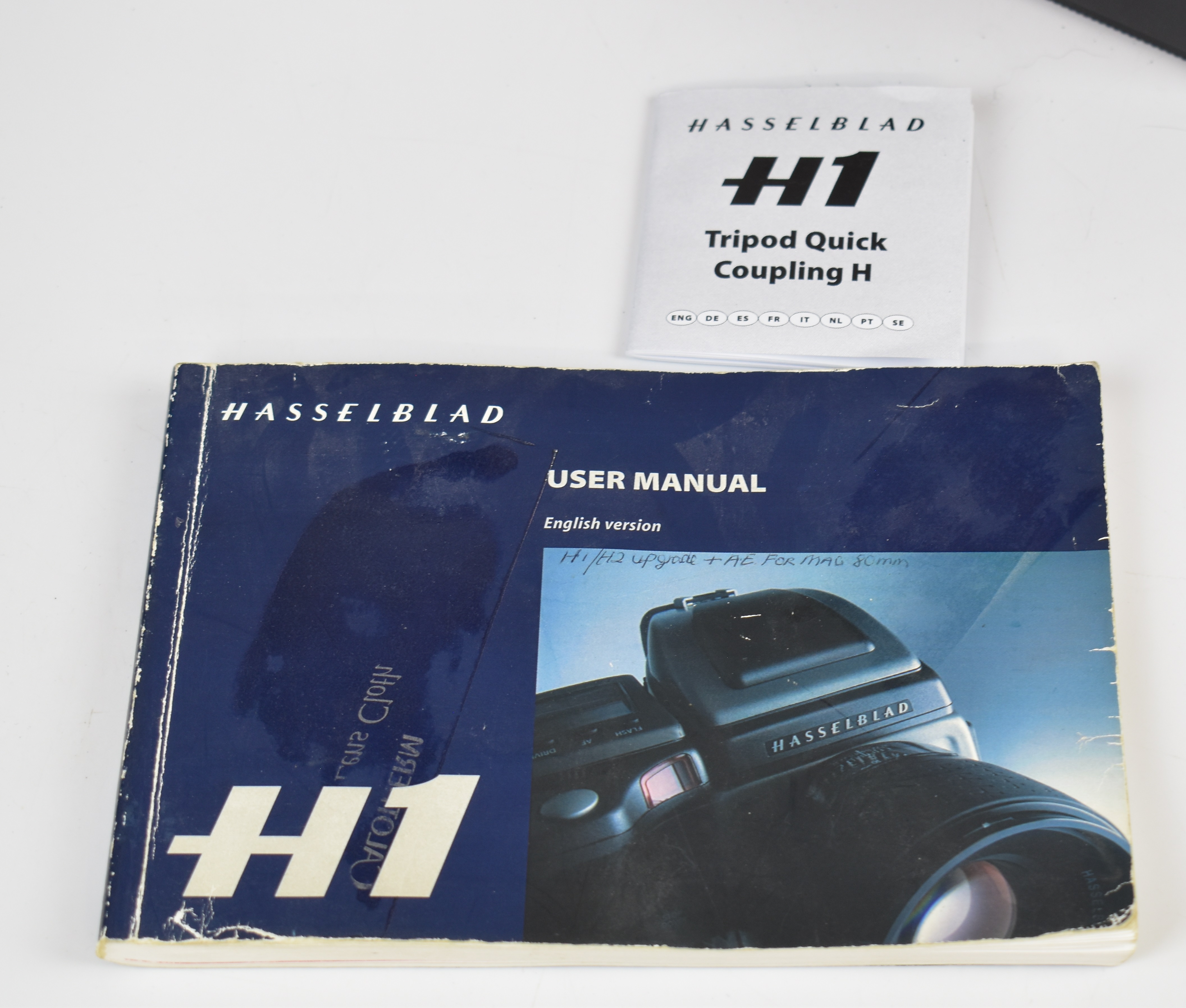 Hasselblad H1 medium format style camera, serial number 70SP11971, circa 2003, with 2.8/80 lens, - Image 27 of 27