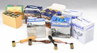 One hundred and ninety two 12 and 8 bore shotgun cartridges including 32 Eley blank saluting