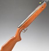 Cometa 220 .22 air rifle with semi-pistol grip and adjustable sights, serial number 15627-07.